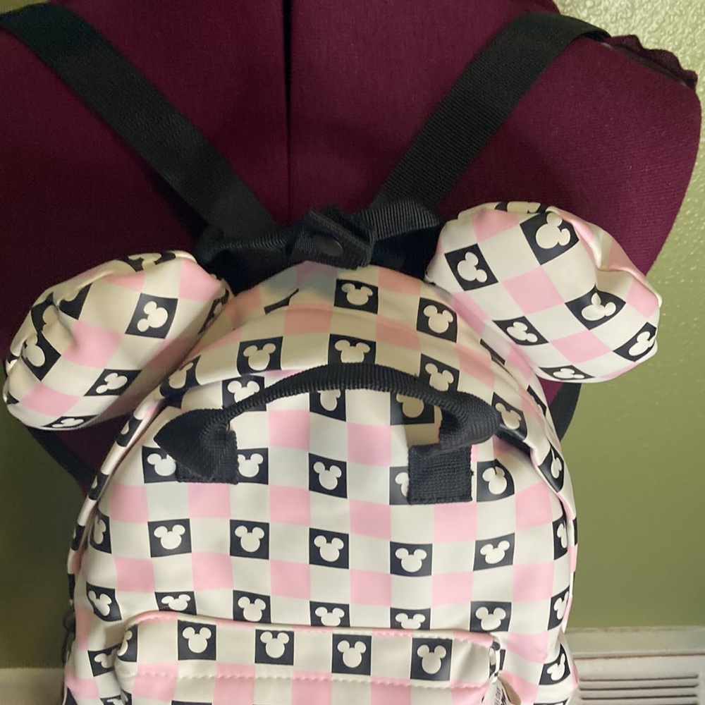 Disney Minnie or Mickey small backpack used twice. - Picture 6 of 9